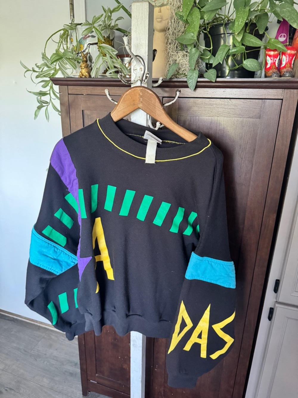 Vintage 90’s Adidas Crewneck